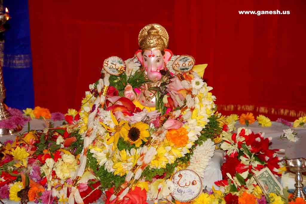 Lord Ganpati Photos