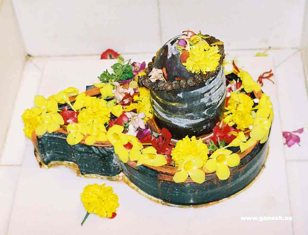 Shiva Linga of Loard Shiva Wallpaper 